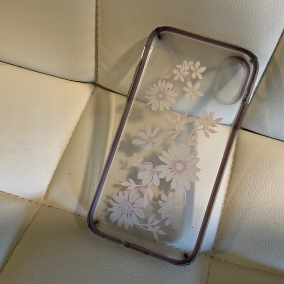Iphone Speck Brand Clear Case with Flowers-Iphone XR - Picture 3 of 4